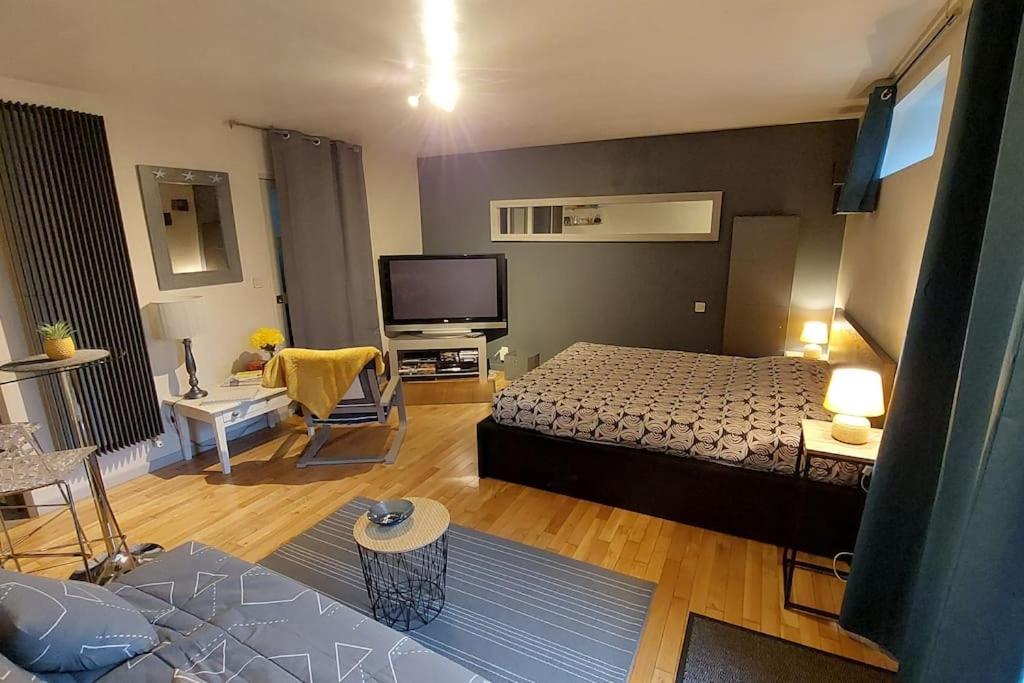 Studio Cosy Proche De Rennes Montreuil-le-Gast エクステリア 写真