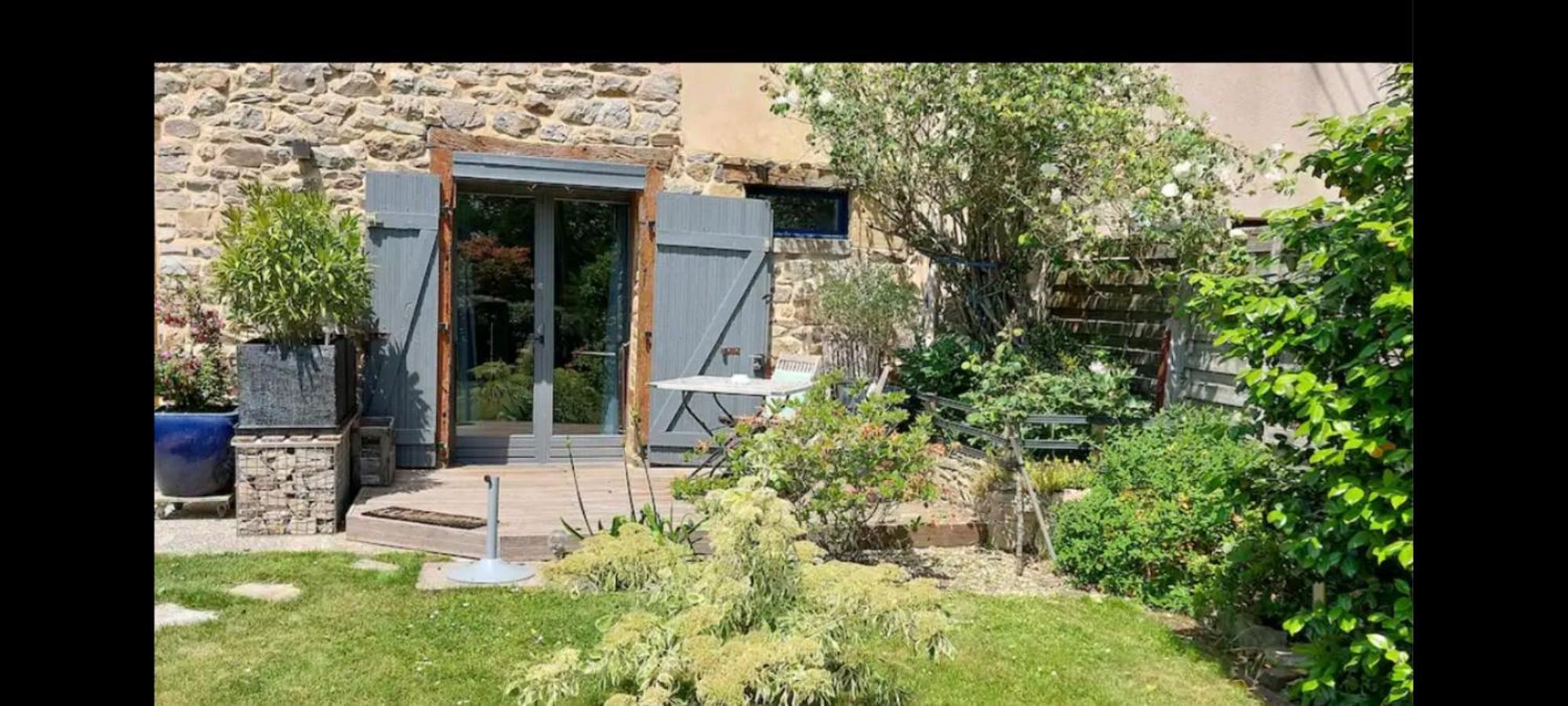 Studio Cosy Proche De Rennes Montreuil-le-Gast エクステリア 写真